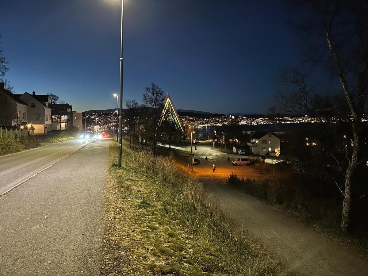 Tromsdalen Aurora * Tromsø